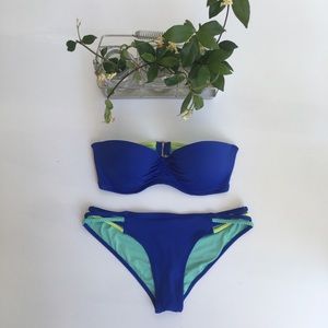 ☀️Victoria's Secret Pushup Bandeau Swim Suit☀️